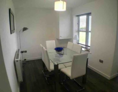 Newly Built 2 Bed Apartment with Sea Views